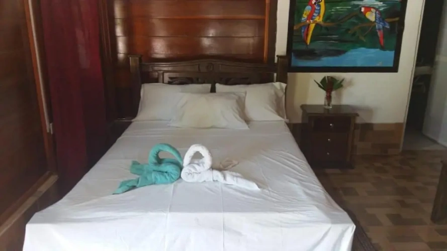Standard Triple room with pool view