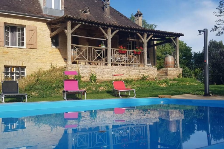 4 Bedrooms Cottage