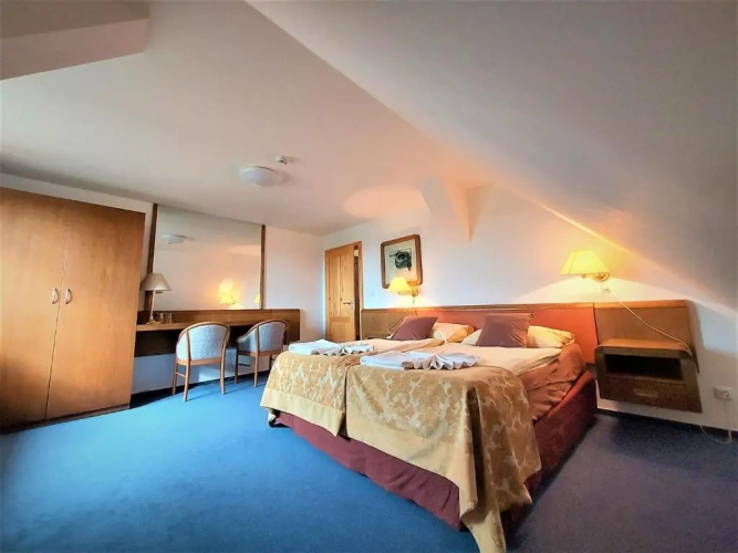 Suite with view