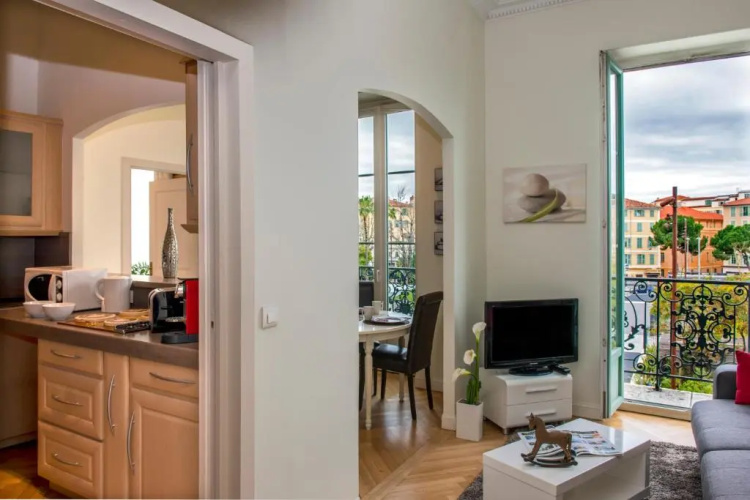 Aston - Appartement Centre Ville Massena