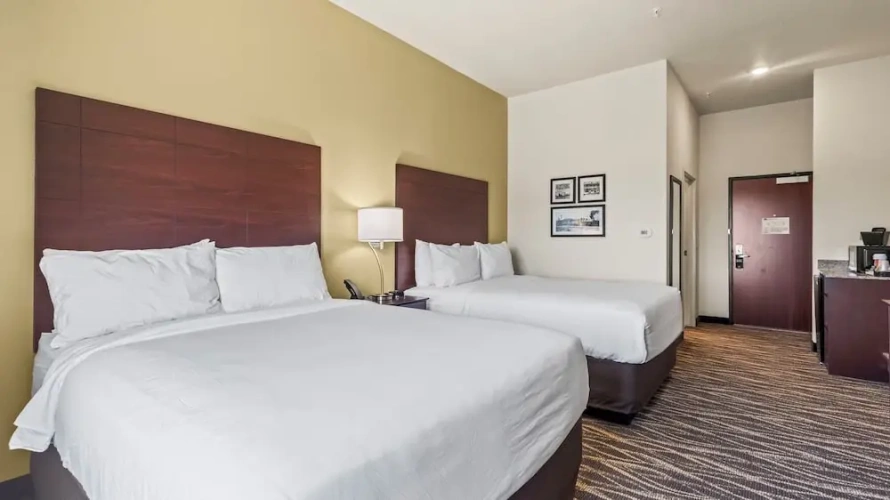 Standard Quadruple room