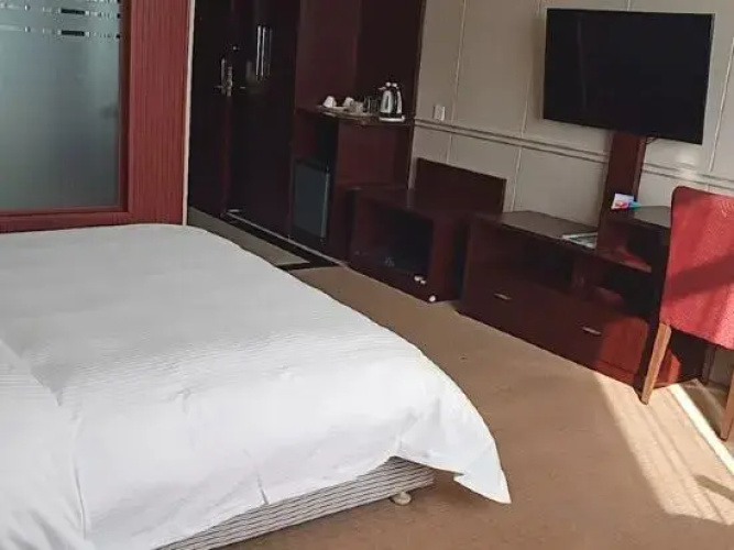 Changhe Hostel