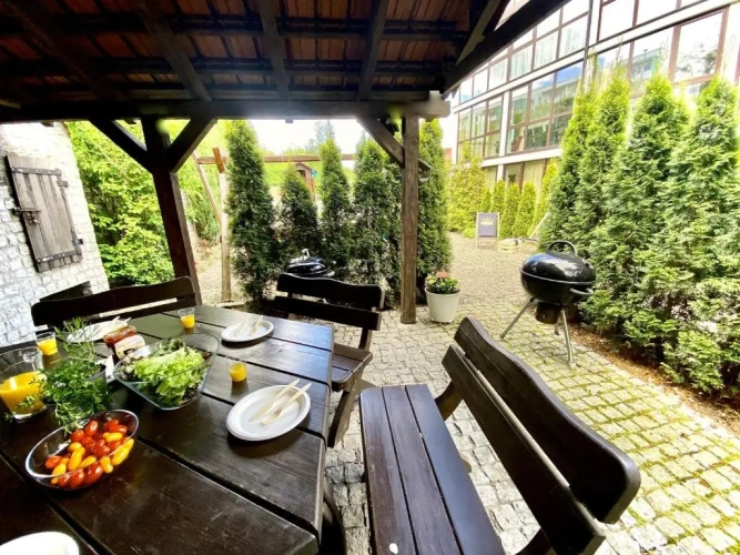 1 Bedroom Apartment with balcony