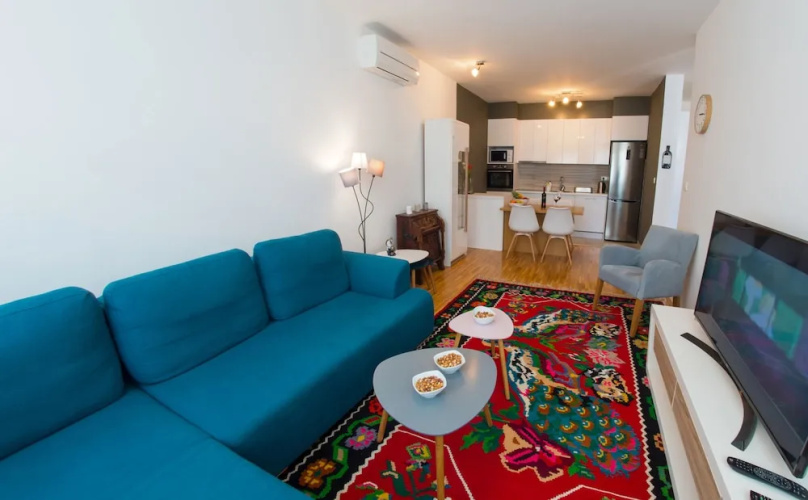 Her Apartment