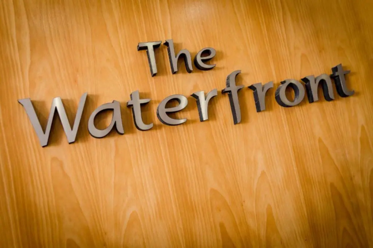 The Waterfront Hotel & Bistro