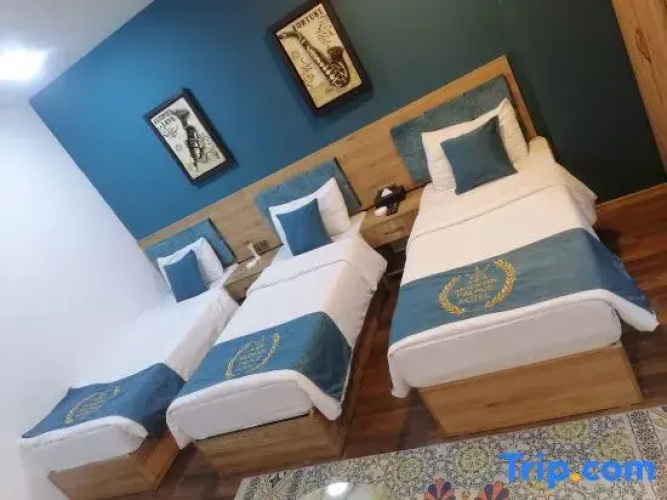 Modern Palace Hotel 1