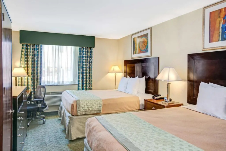 Ramada by Wyndham Jamaica/Queens