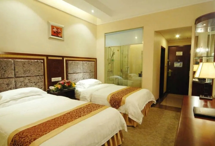 Jinrui Garden Hotel