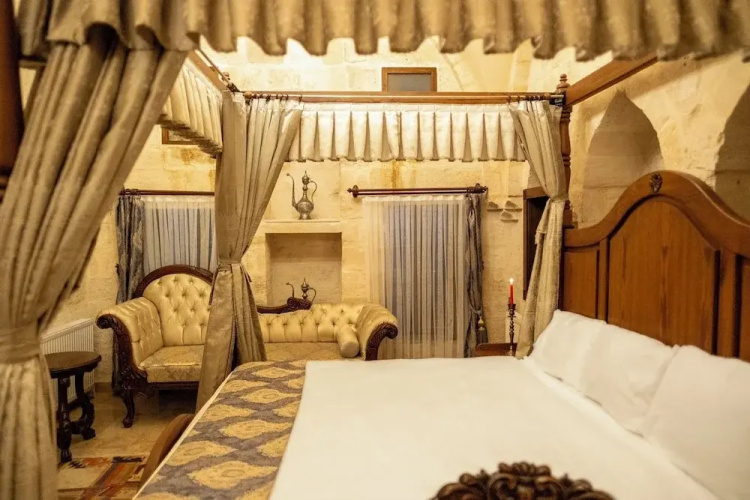 Kasr-i Divan Hotel