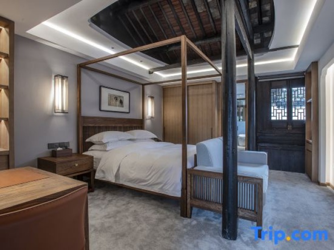 3 Bedrooms Suite