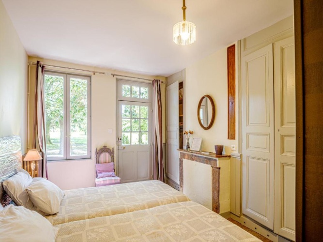 Standard room with view