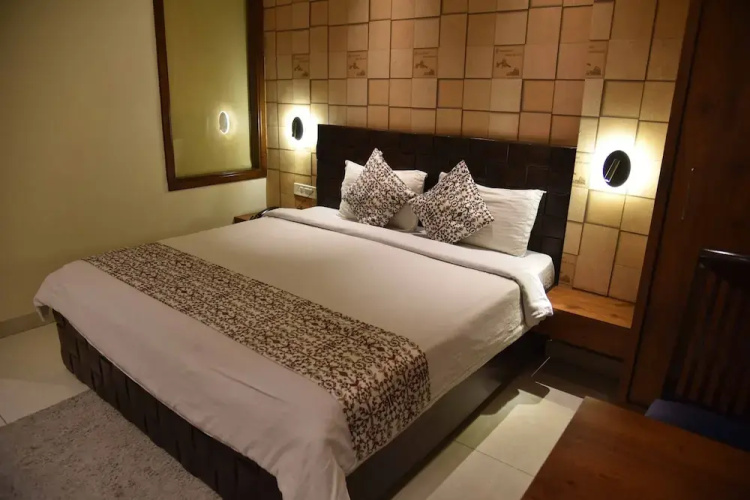 Sky Star Hotel