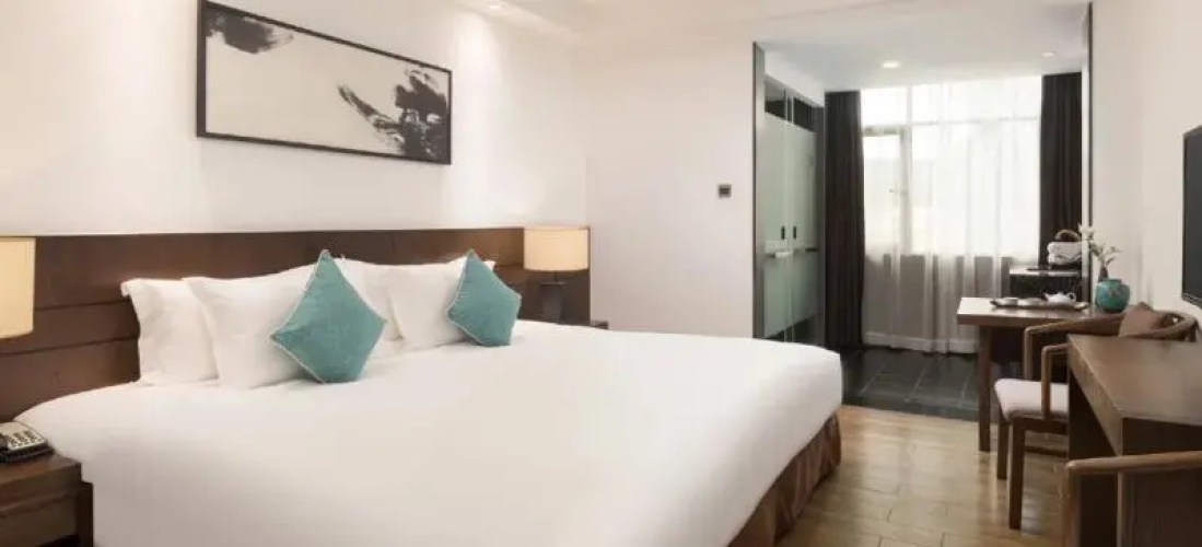 Huali Hotel
