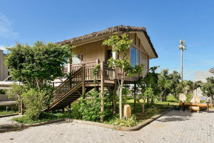Double Bungalow