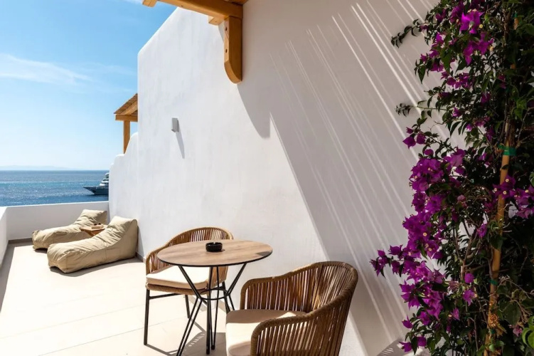 Avra Mykonos