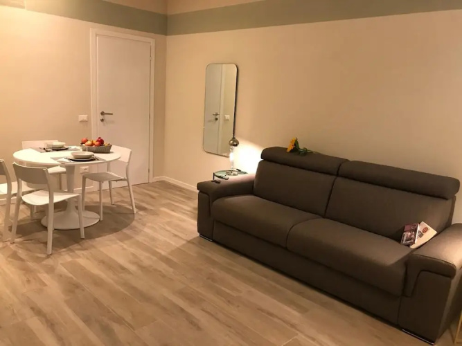 Honey Rooms
