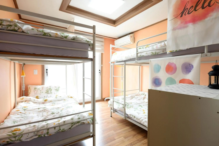 The One Hostel Hongdae