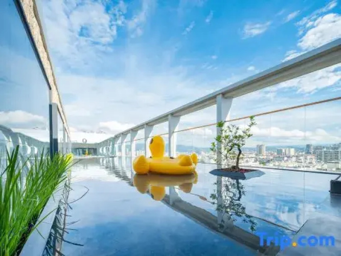 Landun Quest Hotel