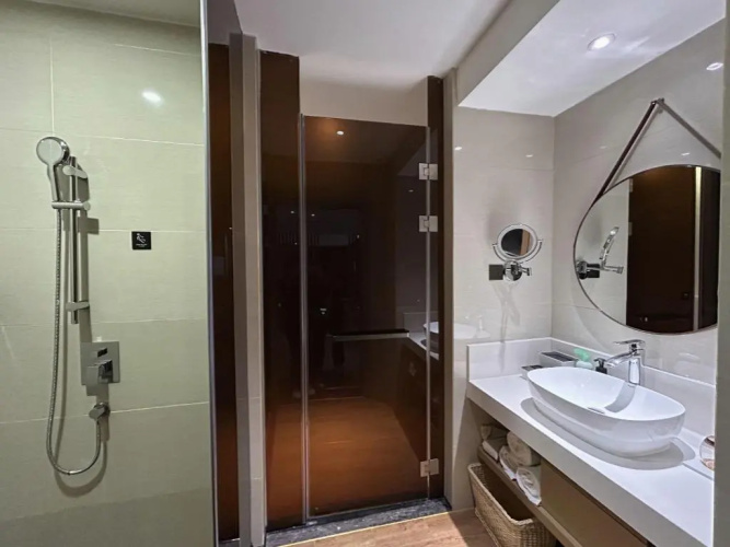 Atour Hotel Kunming Dianchi Daguan Park
