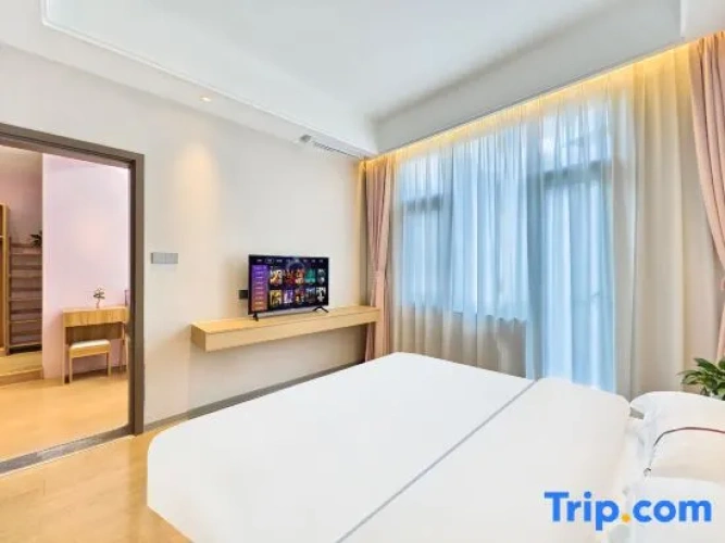 Family Suite with sunrise view