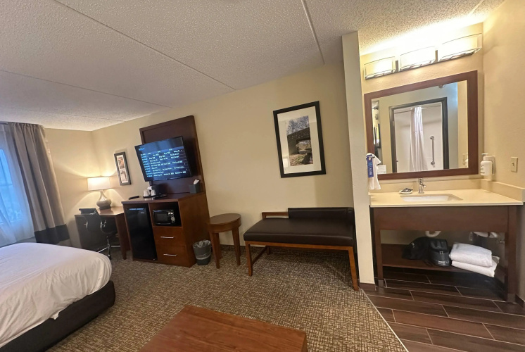 Wingate by Wyndham Pittsburgh/West Mifflin
