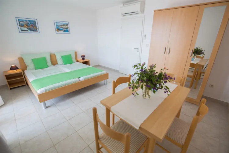 Apartments Rakić