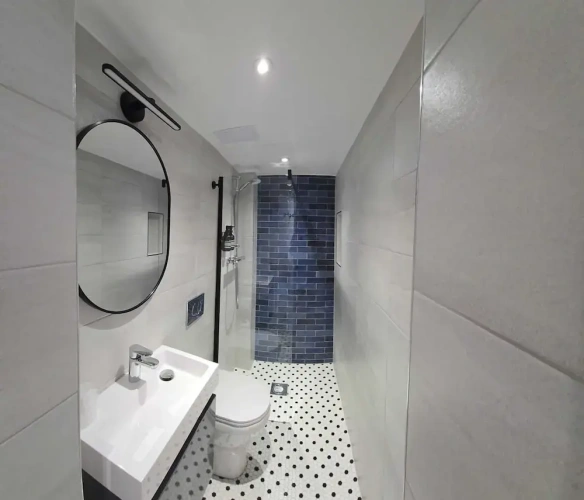 Standard Double Basement room