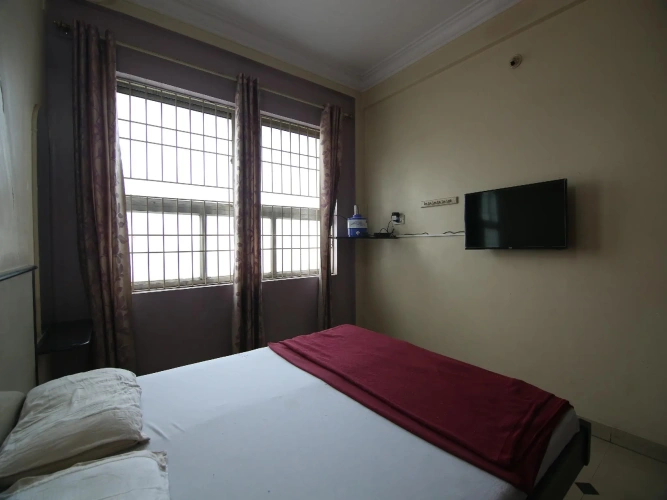 Comfort Single room with city view