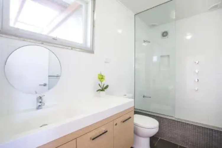 17 Highview Dr - Stunning Views