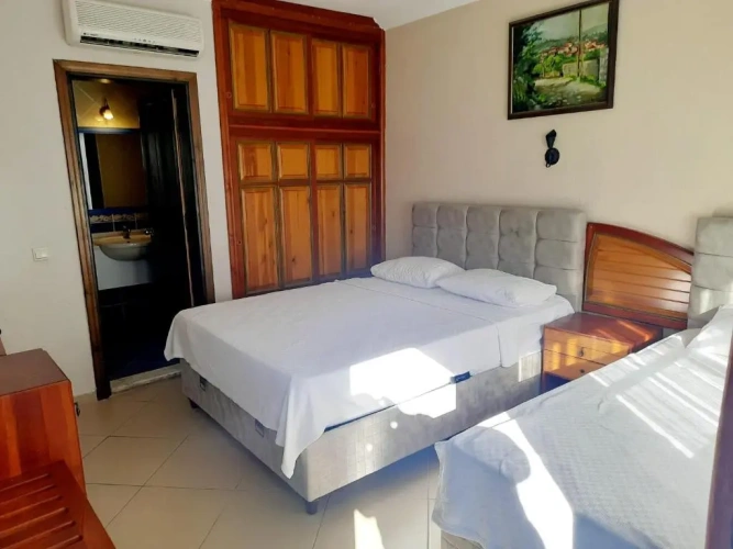 Economy Twin room