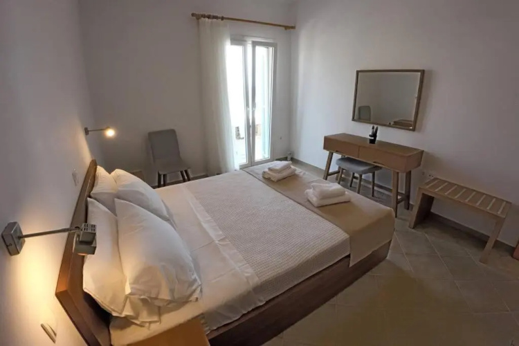 1Path Wave Mykonos Super Paradise Beach House