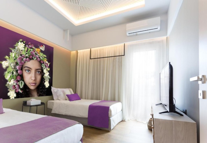 Quadruple Suite