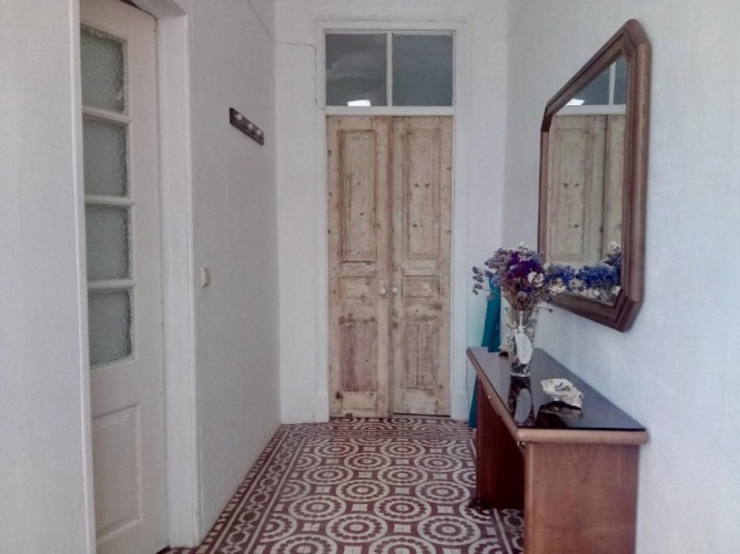 2 Bedrooms Cottage