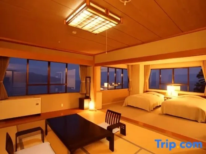 Standard room with ocean view