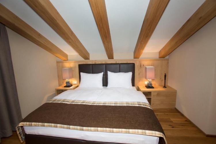 Deluxe Suite with balcony
