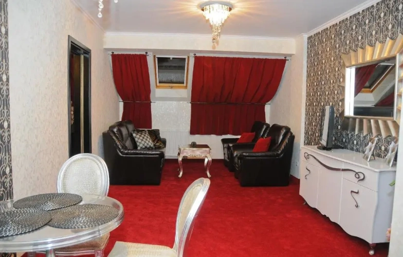 1 Bedroom Double Apartment