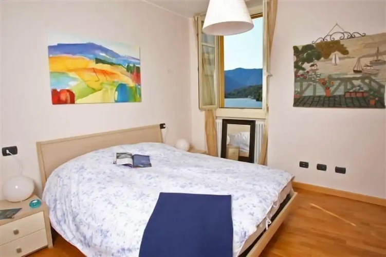 3 Bedrooms Family Apartment with lake view