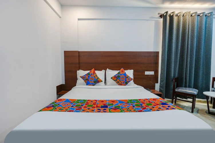 Fabhotel Tree Suites