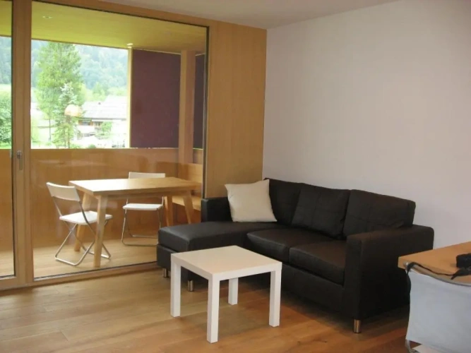 3 Bedrooms Apartment