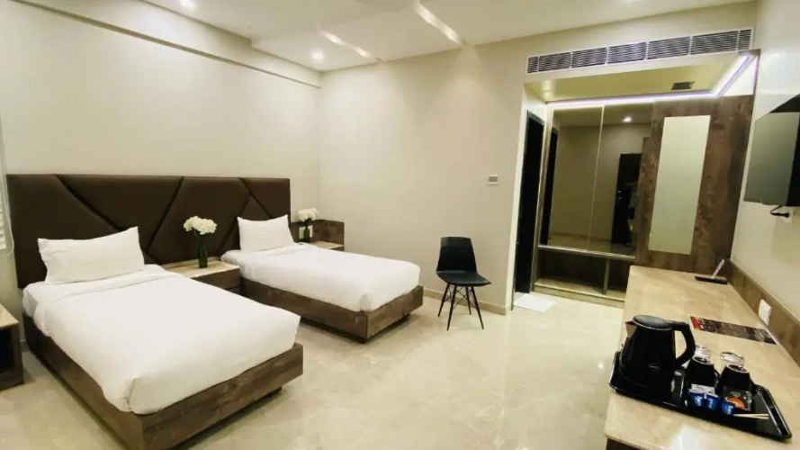 Sun Shine Hotel