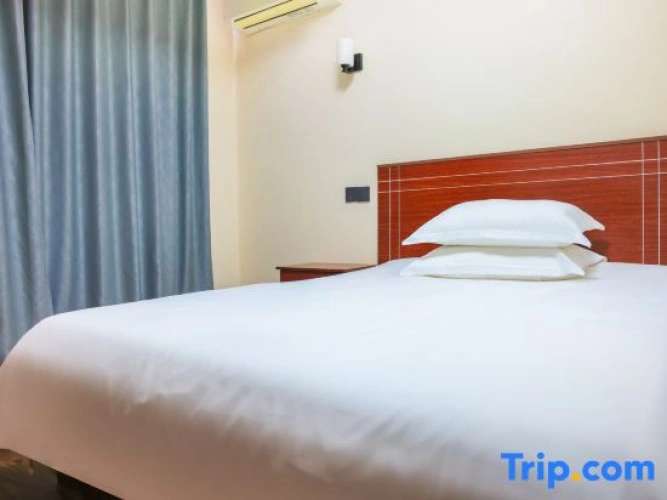 Standard Double room with courtyard view