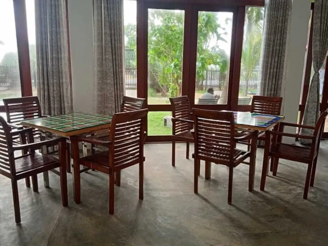 1 Bedroom Economy Double room beachfront