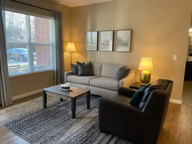 Executive 1st Floor 2BR Dublin Area W D Gym