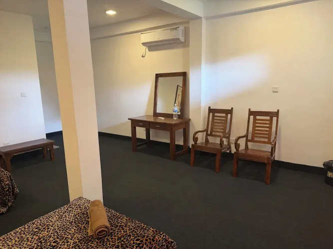 Thomasz Lodge