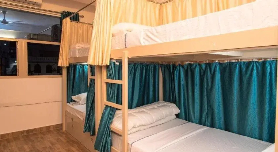 Strangers Hideaway Hostel
