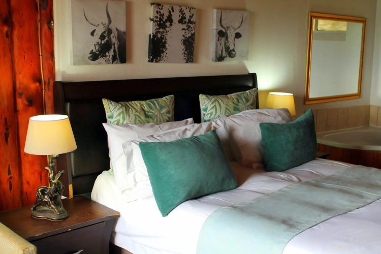 Hartbeespoortdam Lodge