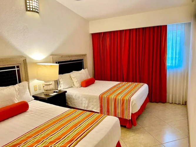 Los Picos Hotel & Suites Bucerias