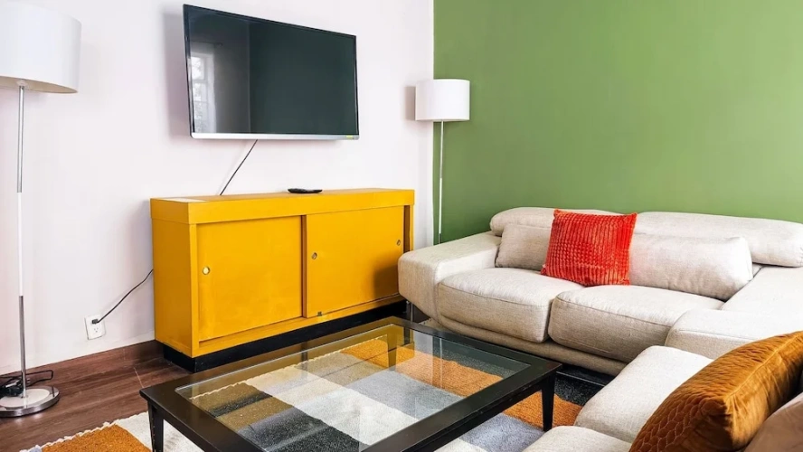 Deluxe Apartment