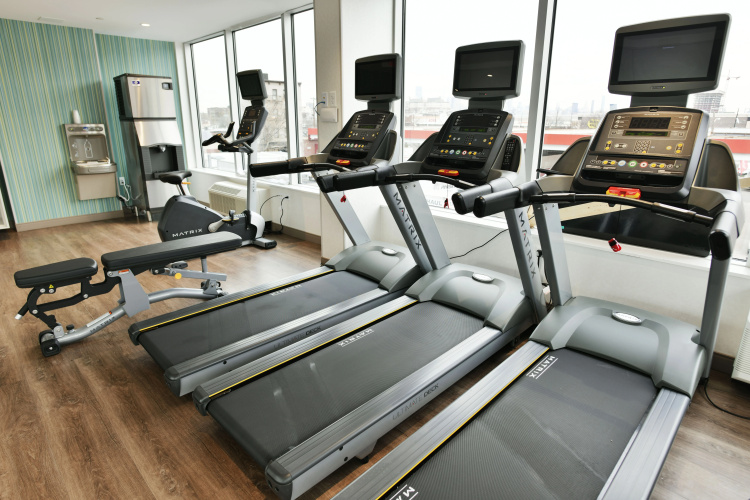 Holiday Inn Express & Suites Jersey City - Holland Tunnel photo 17