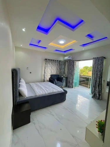 Luxury Suite